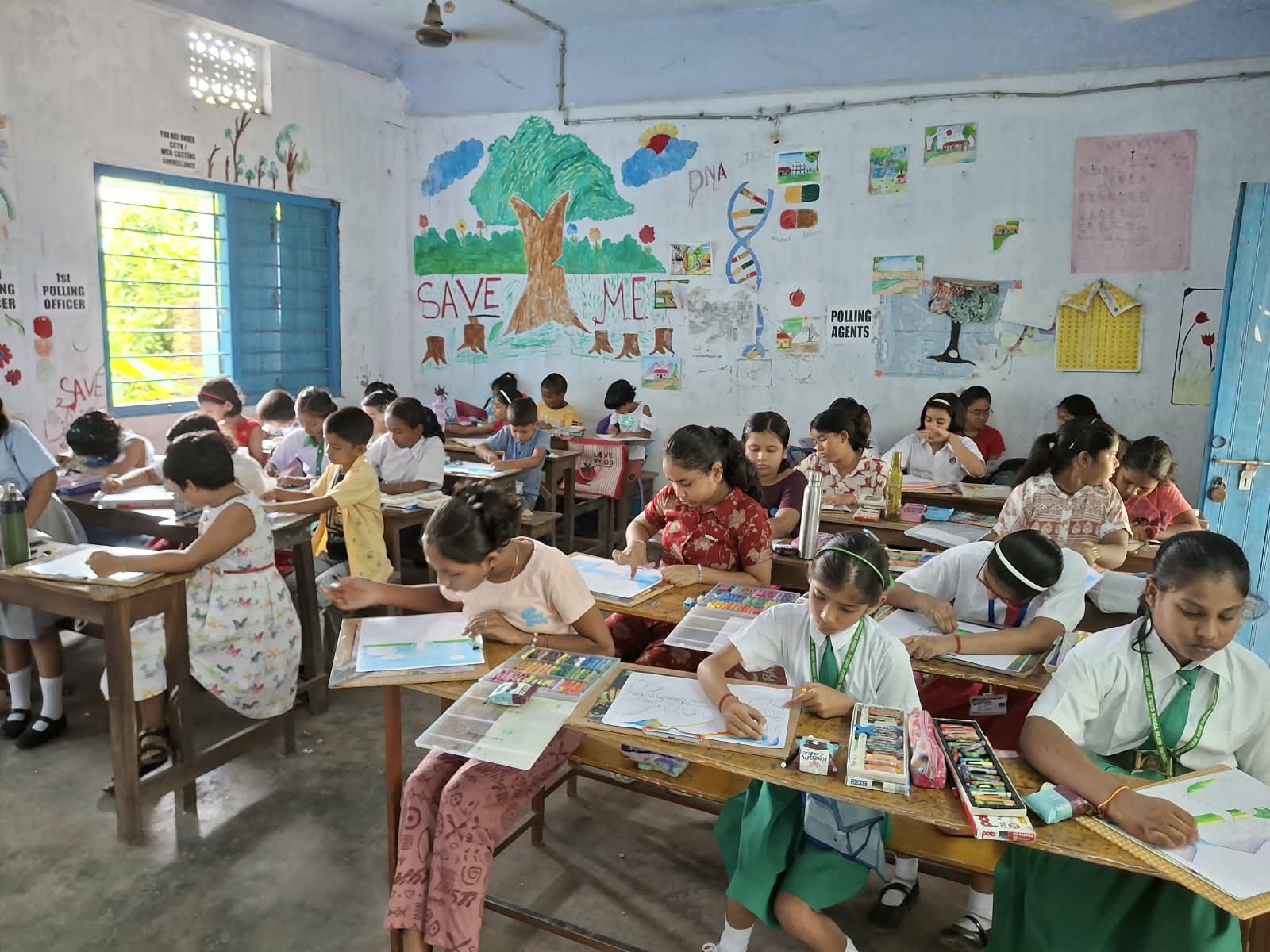 Sit and Draw Competition